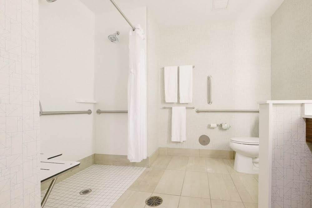 Holiday Inn Express & Suites Eagan - Minneapolis Area By Ihg Екстериор снимка