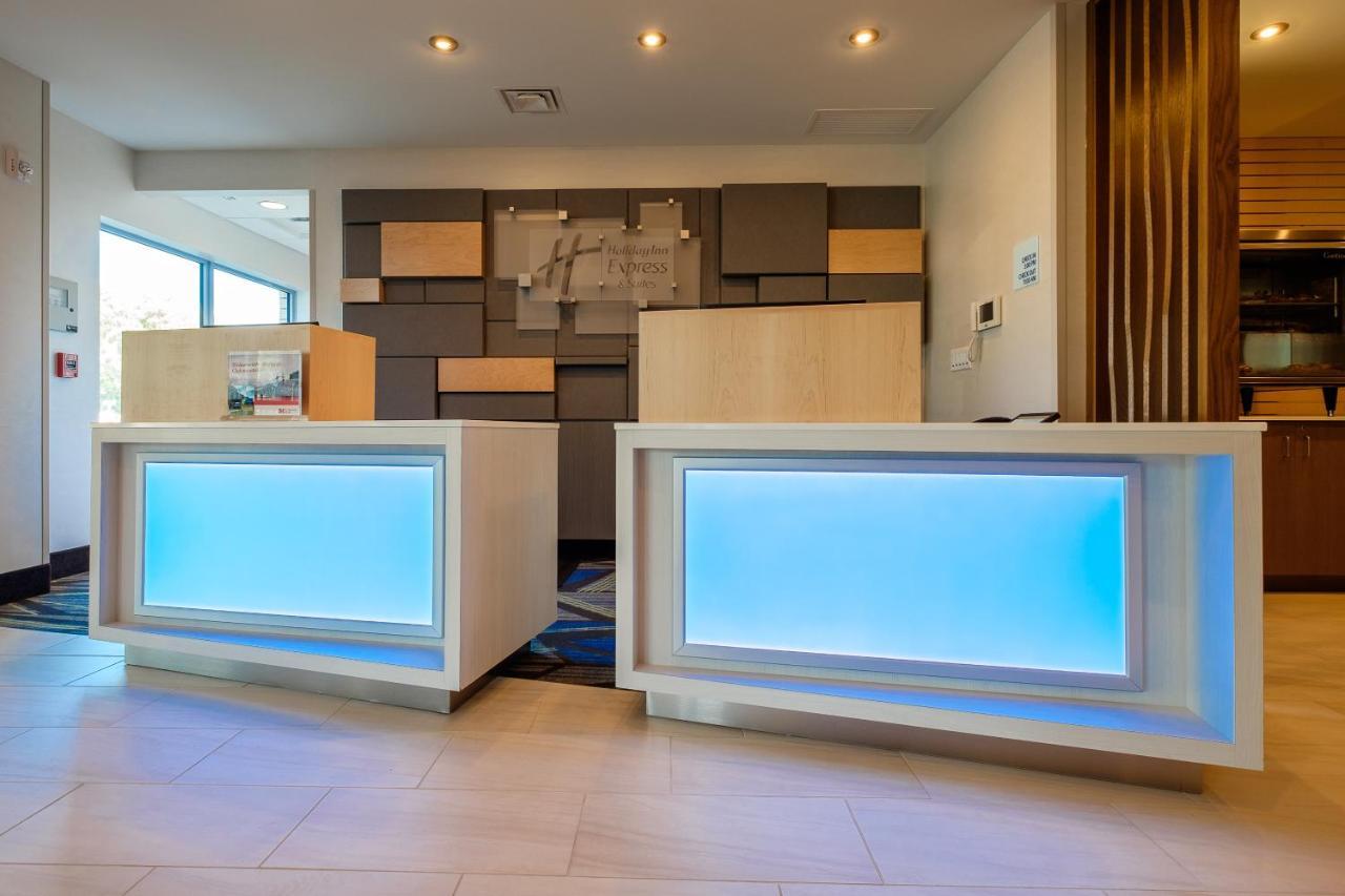 Holiday Inn Express & Suites Eagan - Minneapolis Area By Ihg Екстериор снимка
