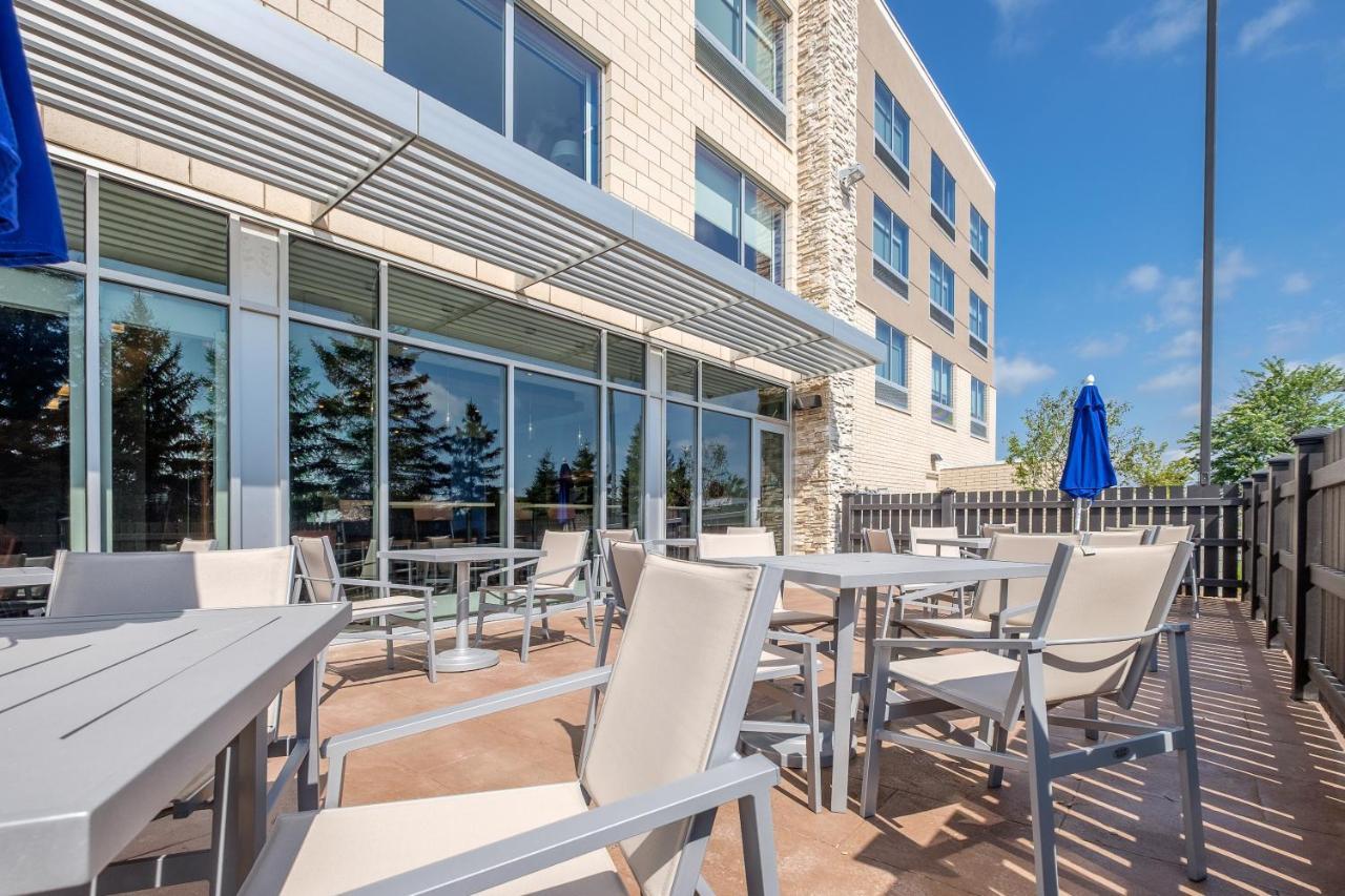 Holiday Inn Express & Suites Eagan - Minneapolis Area By Ihg Екстериор снимка
